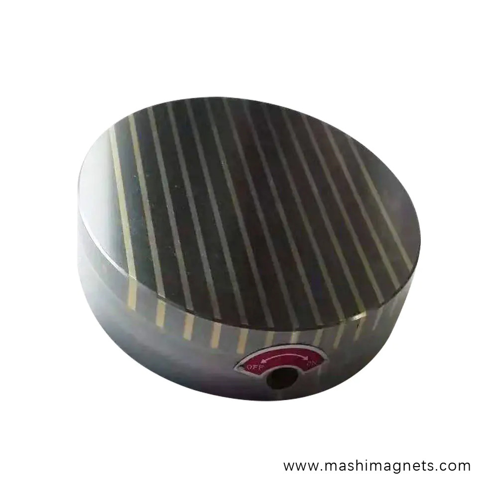 Round permanent magnetic chuck close pole